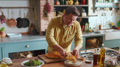 Jamie Oliver: Geniale One Pot Gerichte - Fixe Bratnudeln