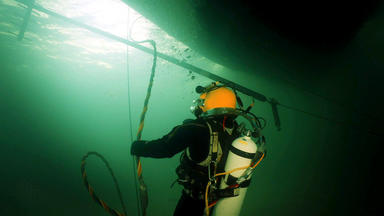Die Ostseetaucher - Einsatz Unter Wasser - Glasfaser Vor Rügen