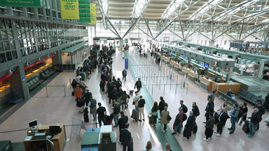 Der Hamburger Flughafen - Das Tor Zur Welt - Der Hamburger Flughafen - Das Tor Zur Welt