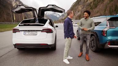 Grip - Das Motormagazin - Andreas Sucht Bmw-coupé - Duell Der Elektro-siebensitzer - Kia Vs. Tesla - Garage Brothers - Gadget-