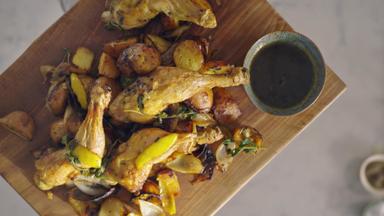 Jamie Oliver - 5-zutaten-mittelmeerküche - Einfach Knuspriges Hähnchen